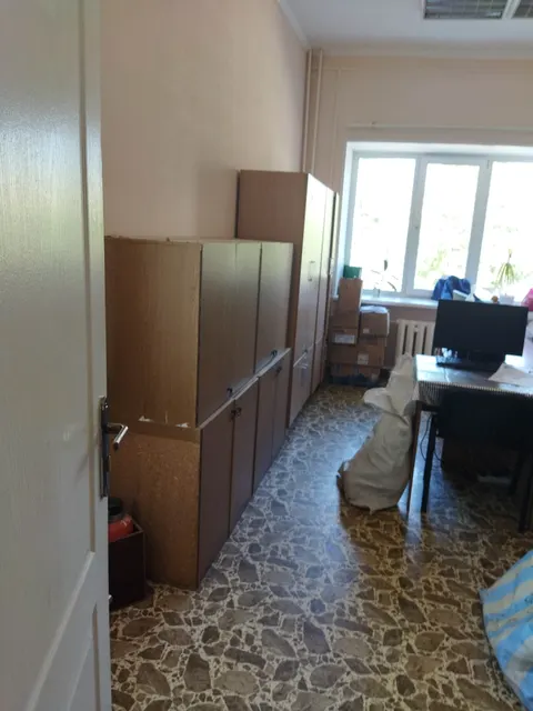 Лот № 1 Объект аренды, площадь 193,00 кв.м., номер помещения на поэтажном плане: 2 этаж, помещения № 1-8, 25, 28, адрес (местонахождение) объекта: Пермский край, г.Чайковский, Основной район , ул. Ленина, д. 28