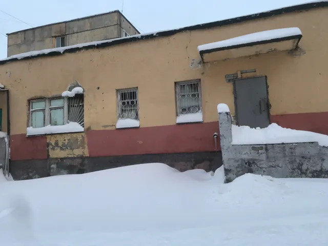 ЛОТ № 3. Нежилое функциональное помещение с кадастровым номером 27:22:0020603:6561 общей площадью 317,7 кв.м, имеющее местоположение: Хабаровский край, г. Комсомольск-на-Амуре, ш. Магистральное, д. 47, корп. 2, пом. 1002.
