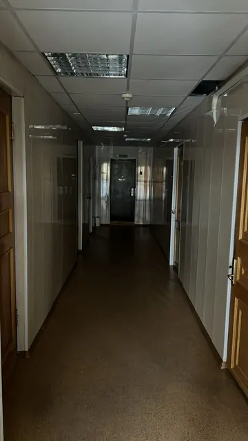 Аукцион в электронной форме по продаже земельного участка площадью 680 кв. м., кадастровый номер 56:47:0101058:15, РНФИ П11570000721, с расположенным на нем объектом недвижимого имущества — Административным зданием площадью 99,6 кв. м., кадастровый номер 56:47:0101058:245, РНФИ П12570011529 с относящимися к нему неотделимыми улучшениями в количестве 7 позиций, расположенных по адресу: Оренбургская область, р-н Соль-Илецкий, г. Соль-Илецк, ул. Урицкого, д. 31