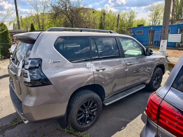 Автомобиль марки «TOYOTA» модель «LAND CRUISER PRADO», Года выпуска 2021, государственный регистрационный номер «Т414ВА180» VIN:JTEBU3FJ70K212201