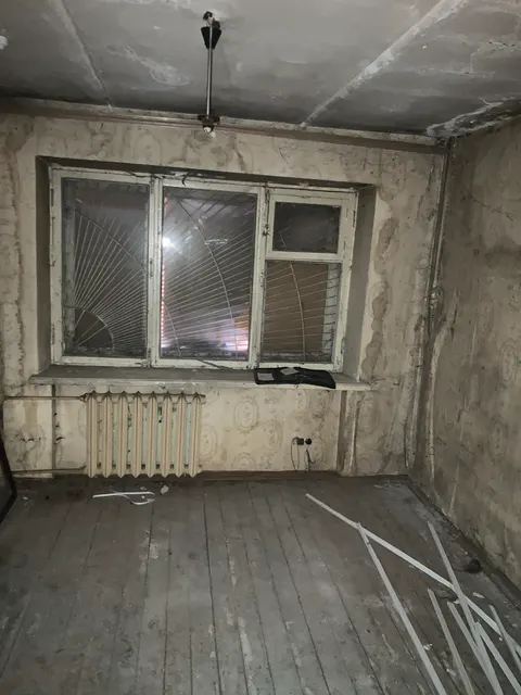 Нежилое встроенное помещение, площадью 32,6 кв.м с кадастровым номером 52:21:0000105:528, расположенное по адресу: Нижегородская область, г Дзержинск, ул. Терешковой, д. 6, нежилое встроенное помещение №1