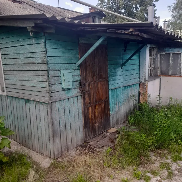 Жилое помещение, назначение: жилое, общей площадью 38 кв.м., кадастровый номер 46:32:010103:5666, расположенное по адресу: Российская Федерация, Курская область, г. Льгов, ул. Литейная, д. 40, кв. 1