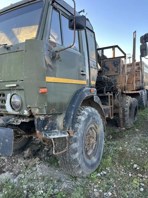 Грузовой автомобиль КАМАЗ-43114, г/н О373ОР43, 2005 г.в., с прицепом имеющим г/н АН238943 (2016 г.в.), рабочее состояние не проверялось (Уведомление №3416 К от 11.12.2025 г.)