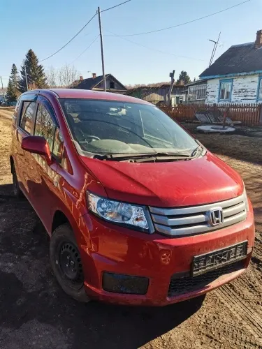 Автомобиль Honda Freed, г/н Х888ОВ124, 2010г.в., VIN GB3130191, комплектность не проверялась, в не рабочем состоянии (двигатель в не рабочем состоянии) данное имущество обращено в доход государства, находится в с. Новоселово (Документы, ключи отсутствуют)