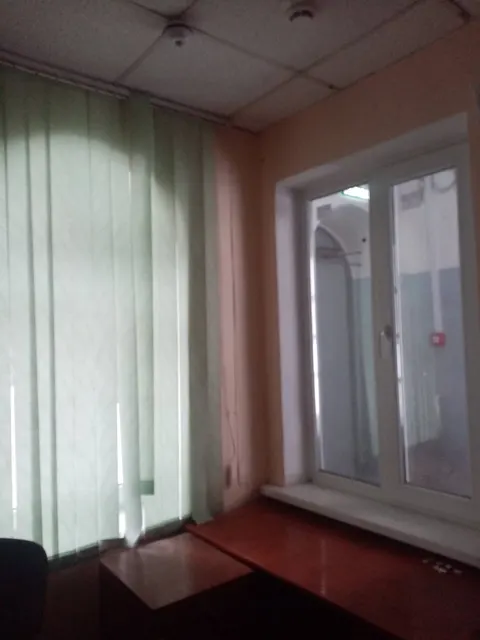 Объект аренды, площадь 8,2 кв. м, номера на поэтажном плане: этаж 1, пом. 1, адрес (местонахождение) объекта: Российская Федерация, Брянская область, городской округ город Брянск, город Брянск, площадь Карла Маркса, строение 9Б