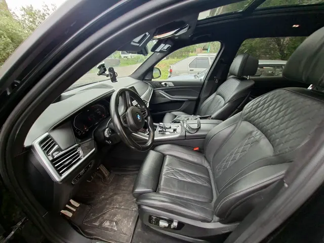Автомобиль BMW X7 Xdrive30D, 2021 г.в., VIN X4XCW89430Y806516, г.н. К001МВ51, цвет черный. Работоспособность не проверялась. Расположенный по адресу: Мурманская обл., г. Североморск, ул. Инженерная, д. 6. Должник Кошкарева Л.О.