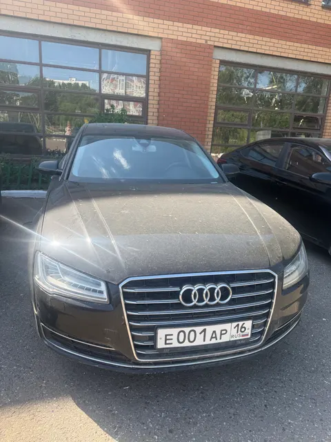 Автомобиль AUDI A8L гос.номер  У 119 ТА716 RUS  инв.№О9007996, VIN XW8ZZZ4H9GG012302, категория - B 2015 года выпуска