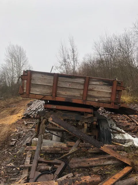 Прицеп тракторный 2ПТС-4, п. Октябрьский, заводской номер машины (рамы): 106086, год выпуска – 1991, государственный регистрационный номер: 43 КТ 8796