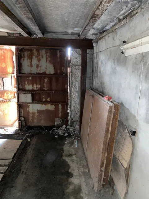 Нежилое помещение по адресу:  Иркутская обл., г. Ангарск, ГСК Сигнал, бокс 330