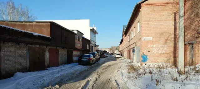 Нежилое помещение - гаражный бокс, площадью 558,6 кв. м, кадастровый номер 54:19:000000:1723. Местонахождение: Новосибирская обл., с/с Барышевский, ПК "Башня", бокс № 162 л/б. (арест)