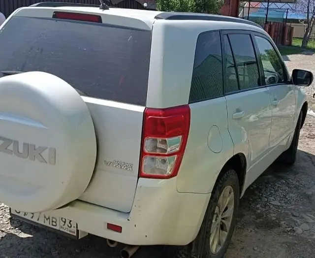 Д-к Рудаков В.И. А/м SUZUKI GRAND VITARA, г/в 2014, г/н О797МВ93, VIN JSAJTDA4V00322787. Обременение: арест, н/ц 1 350 000,00 руб., з-к 270 000,00 руб., ш/а 13 500,00 руб.