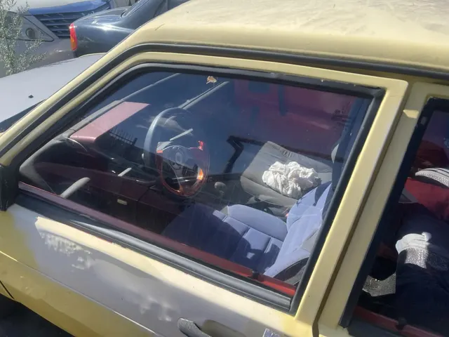 Имущество в качестве годных остатков :  Автомобиль ВАЗ 21093, г/н Р974НВ196, 1996 г.в., VIN XTA210930T1900102