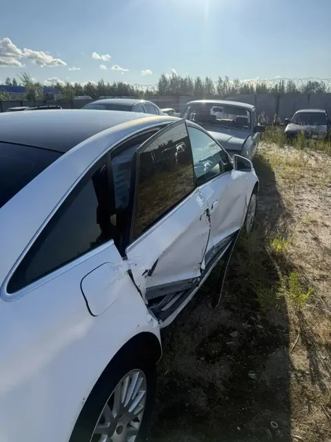 Автомобиль марки «AUDIA6», г.р.з. А656РН89, белого цвета. ТС имеет ограничения ФССП на регистрационные действия (ключи и документы отсутствуют, техническое состояние не проверялось, пробег не известен). Имущество продается в том виде, в каком оно есть, в случае продажи возврату/обмену не подлежит. За скрытые дефекты имущества Продавец ответственности не несет.