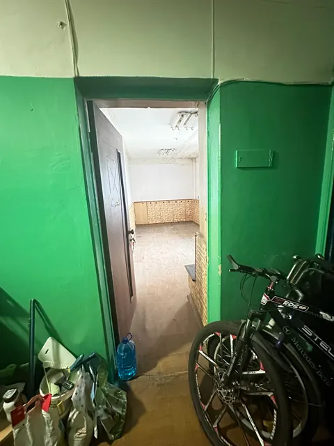 Нежилое помещение с кадастровым номером 32:28:0030604:1188, площадью 13,7 кв.м, по адресу: Брянская область, г. Брянск, ул. Костычева, д. 41, корп. 2, пом. II