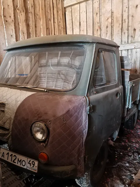 Автомобиль УАЗ-3303, 1991 года выпуска, г.р.з. Б/Н, VIN – ХТТ330300М0124431, тип ТС – грузовая бортовая, модель, № двигателя 417800*11103909, шасси (рама) № М0124431, кузов (кабина) № 29735, цвет кузова – зеленый, ПТС 49 КС 110210