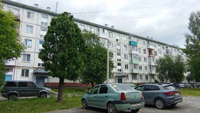 Нежилые помещения общей площадью                 30,9 кв.м. (№№ помещений согласно поэтажному плану: 41, 42), расположенные в нежилом помещении (Литера «А») с кадастровым № 18:26:020019:3698 на 1 этаже здания многоквартирного дома с кадастровым № 18:26:020019:172, по адресу: Удмуртская Республика, г. Ижевск,                                 ул. Воткинское шоссе, 66.