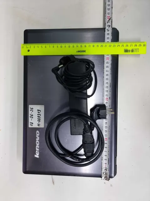 Ноутбук «Lenovo IdeaPad Z580», S/N QB05897268, серебристо-черного цвета, с зарядным устройством АС ПИБИ 11-009319-3