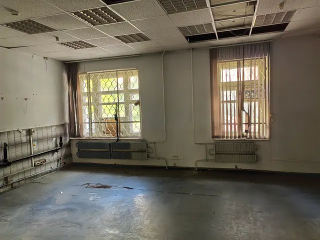 Продажа имущества, находящегося в собственности города Москвы, нежилое помещение по адресу: г. Москва, переулок Певческий, д. 1/2, стр. 1, пом. 2/1 площадью 202 кв. м (Этаж № 1), кадастровый номер: 77:01:0001021:1849