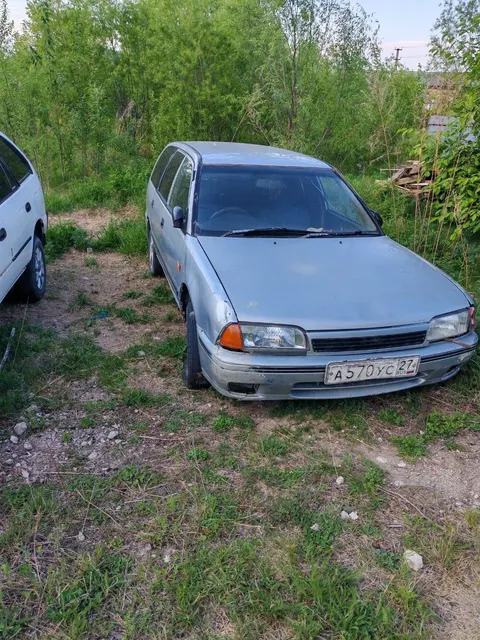 Автомобиль марки Nissan Avenir, г/н A570УС27,   № кузова VEW10158267,цвет серый