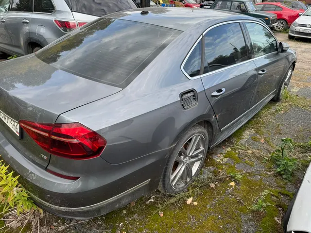 А/м Volkswagen Passat серого цвета, 2016 г.в., гос. №А143АУ 252, VIN 1VWAT7A35GC070225, зарегистрировано ограничение