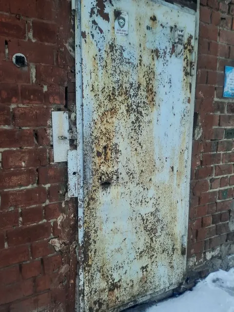 Нежилое помещение, расположенное по адресу: г. Иркутск,                          ул. Воронежская, д. 7а, пом. 17, общей площадью 126,4 кв.м, кадастровый номер: 38:36:000031:19895