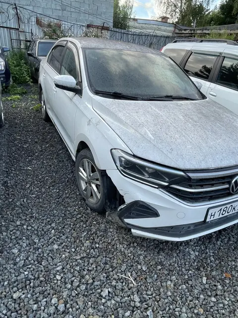 Автомобиль фольгваген поло, г/н Н180КХ196, VIN ZW8ZZZCKZMG017249 2020 г.в.