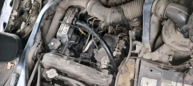 Автомобиль марки Toyota Lite Ace ,кузов СМ300041171, имеются повреждения по кузову,отсутствует стекло с правой стороны