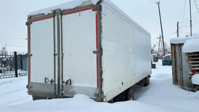 Грузовой рефрижератор FUSO CANTER, 2012 г.в., цвет белый, VIN XU547013AC0001584, требуется мелкие ремонты. Местонахождение: РС(Я). Собственник Платонов А.Н.