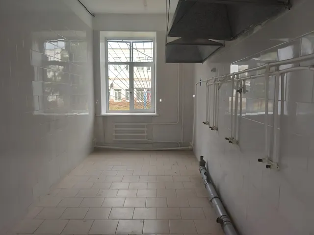Помещения 1-го этажа и подвала по ул.Деловая, д.11, пом.1000, кадастровый номер 16:50:090439:96, Площадь - 503,6 кв.м