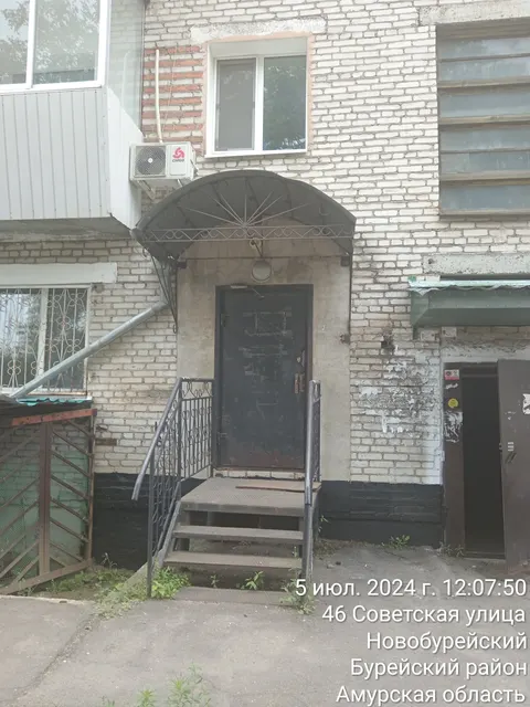 Нежилое помещение, общей площадью – 53,8 кв. м, расположенное в здании по адресу: Амурская область, м.о. Бурейский, пгт. Новобурейский,  ул. Советская, д.46, кв.17, кадастровый номер 28:11:010742:100