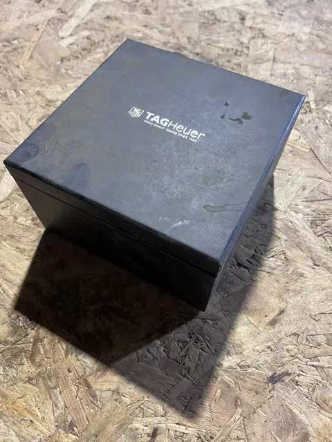 Часы наручные «Tissot PRC 200»