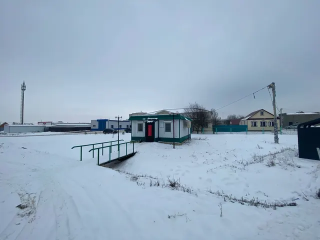 Земельный участок; площадь 400,00 кв.м; расп. по адресу: РТ, Апастовский район, пгт Апастово, ул.Х. Такташ, д.52Д; кад.№ 16:08:020107:193; здание, нежилое - магазин; площадь 37,20 кв.м; расп. по адресу: РТ, Апастовский район, пгт Апастово, ул. Х. Такташ, д.52Д; кад.№ 16:08:020107:230. (1287 (2), Фаттахова Л.Х.). Начальная стоимость  722 755,00 рублей.