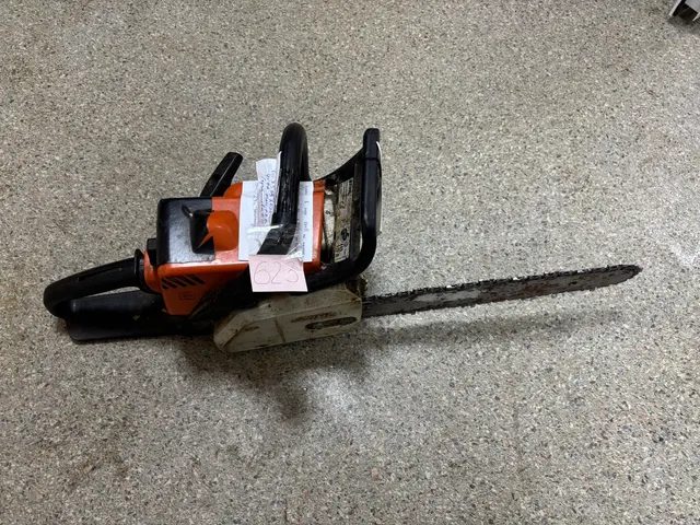 Бензопила марки «STIHL MS 180», б/у - 1 шт., реализация в качестве годных остатков  (Ув. №623 от 15.12.2025 г.) Имущество продается в том виде, комплектности и состоянии, в каком оно есть у Продавца. За скрытые дефекты имущества Продавец ответственности не несет.