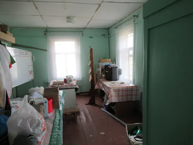 Нежилое здание 76:05:010101:1974, нежилое здание 76:05:010101:1957 с земельным участком 76:05:171001:9007