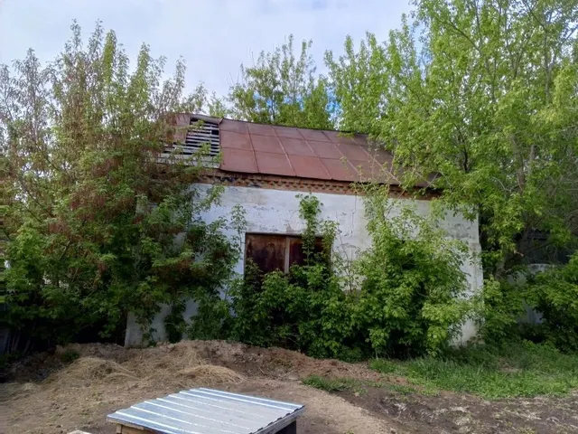 Право заключения договора купли-продажи муниципального имущества указанного в описании лота.