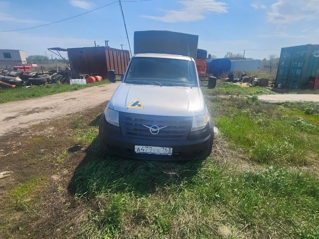Грузовой бортовой УАЗ 236324 UAZ PROFI, 2019 г/в, г/н: А479УК763, цвет: серебристый металлик, VIN: XTT236324K1016040