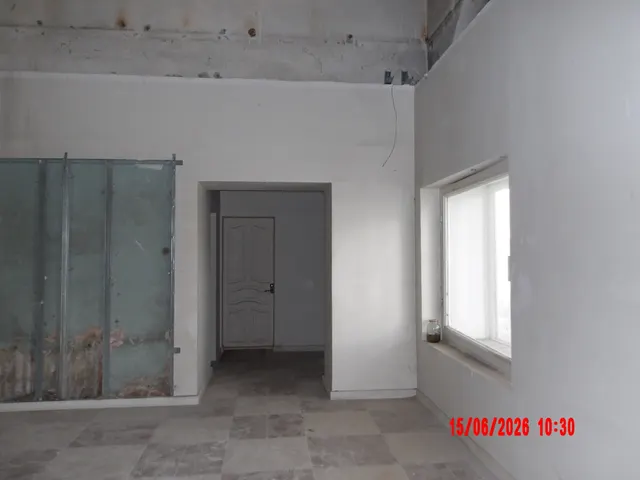 нежилое здание – Торговые ряды общей площадью 386,5 кв. метров с кадастровым номером 44:26:021604:114 (реестровый номер П124400342У), расположенное по адресу: Костромская область, городской округ город Галич, г. Галич, площадь Революции Гостиный двор, корпус № 6)