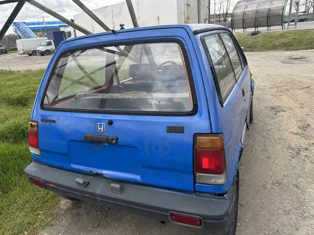 Автомобиль Хонда Джаз, 2002 г.в.