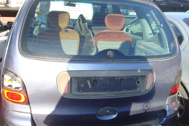 Автомобиль RENAULT MEGANE SCENIC (годные остатки)