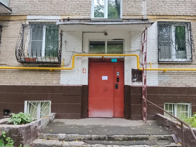 Продажа имущества, находящегося в собственности города Москвы,  жилое помещение по адресу: г. Москва, пр-кт Союзный, д. 4, кв. 134,  общей площадью  71,8 кв.м,  (этаж № 05), кадастровый номер:  77:03:0006015:7055