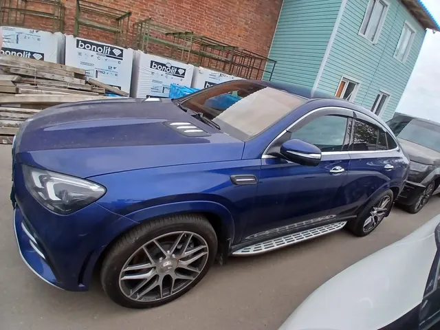Легковой автомобиль МЕРСЕДЕС-БЕНЦ GLE-CLASS AMG GLE 53 4MATIC, 2021 года выпуска, идентификационный номер (VIN): WIN1673611A430624, № кузова (прицепа): WIN1673611A430624, шасси (рамы): отсутствует, № двигателя: отсутствует, мощность двигателя: 435,1 л.с., 320 кВт, цвет: синий, гос. номер А698ММ77
