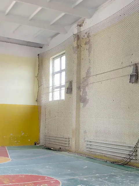 Нежилое помещение общей площадью 446,2 кв. м (кадастровый номер 53:23:7009401:296, РНФИ П13540000764), расположенное по адресу: г. Великий Новгород, пер. Мининский, д.7.
