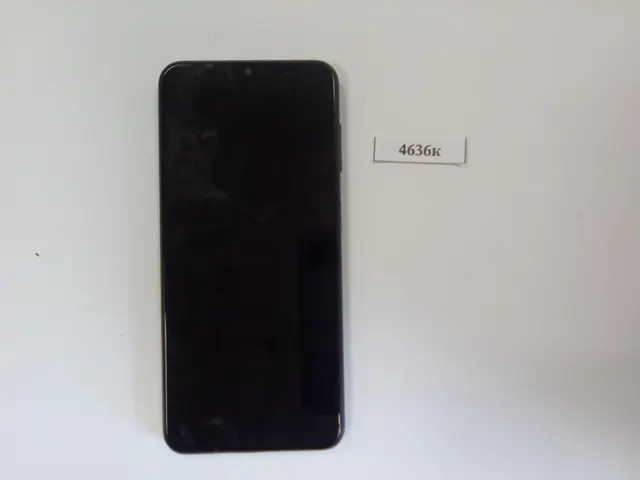 Сотовый телефон марки "Samsung"
