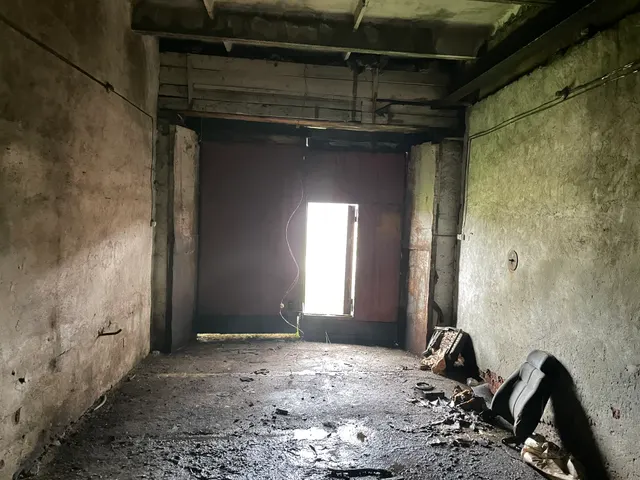 Нежилое помещение - 1 гараж, назначение: нежилое, площадь: 31,2 кв. метра, этаж: № 1, кадастровый номер: 74:25:0100202:346, расположенное по адресу: Челябинская область, г. Златоуст, п. Центральный, производственная база