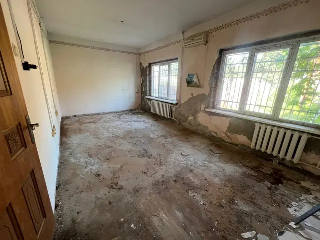 Объект аренды, площадь 161,10 кв. м., номера на поэтажном плане 1 этажа: 1, 2, 16-22, адрес (местонахождение) объекта: Республика Северная Осетия-Алания, р-н Пригородный, с. Октябрьское, ул Павла Тедеева, д 135