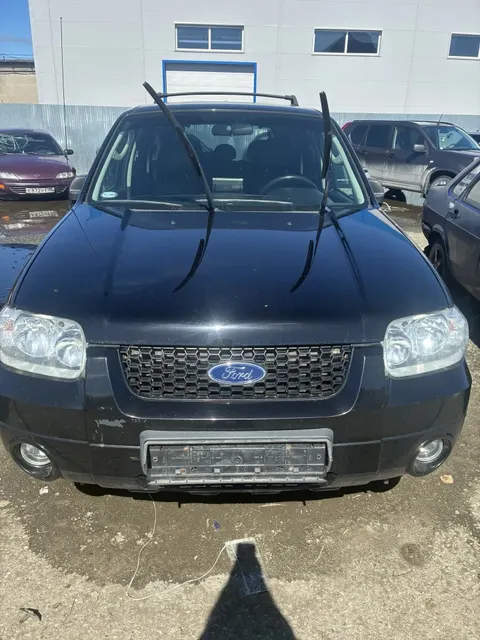 Автомобиль марки FORD "MAVERICK" г/р/з К100РР86, VIN WF0CU931X6kC93574, цвет черный, г/в2006ТС обременено ЗАЛОГОМ. По общему правилу при переходе права собственности залог сохраняется в соответствии со ст. 353 ГК РФ; приобретатель имущества приобретает права и несет обязанности залогодателя. Риски, связанные с сохранением залога и возможностью обращения взыскания на предмет залога, несет приобретатель. ТС имеет ограничения ФССП на регистрационные действия (ключи и документы отсутствуют)