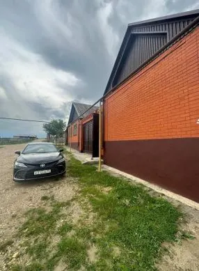 Жилой дом, площадью 317,9 кв.м., кадастровый номер 20:06:2602000:233; Земельный участок (для индивидуальной жилой застройки), площадью 951+/-22 кв.м., кадастровый номер 20:06:2602000:202