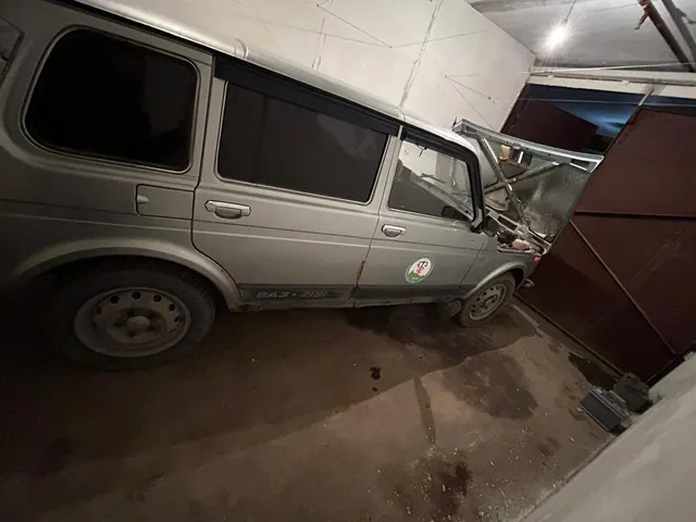 Транспортное средство LADA, 213100, LADA 4x4, 2009 года изготовления, идентификационный номер (VIN) ХТА213100А0104044