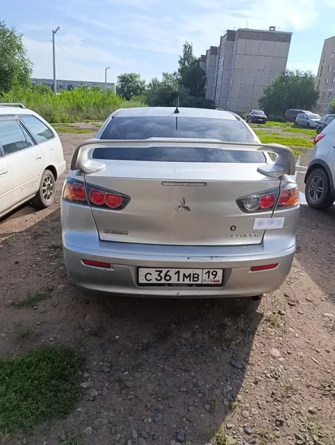 Лот №48 Легковой автомобиль Митсубиши Лансер, 2012 г.в., VIN JMBSNCY1ADU001136, цвет серебристый. Рабочее состояние не проверялось. Должник Пономарев Н.С. Обременения: Запреты судебного пристава исполнителя на рег. действия. Начальная цена продажи 689500,00 руб. Задаток 103425,00 руб. (пор. 066/Тд)
