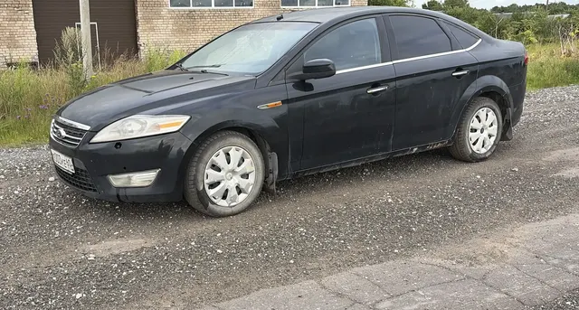 Автомобиль Ford Mondeo, год выпуска  2008 , гос.номер Е003КЕ60RUS